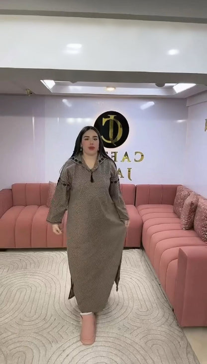 جلابة جبلية بالطرزة