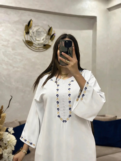 قفطان لينا