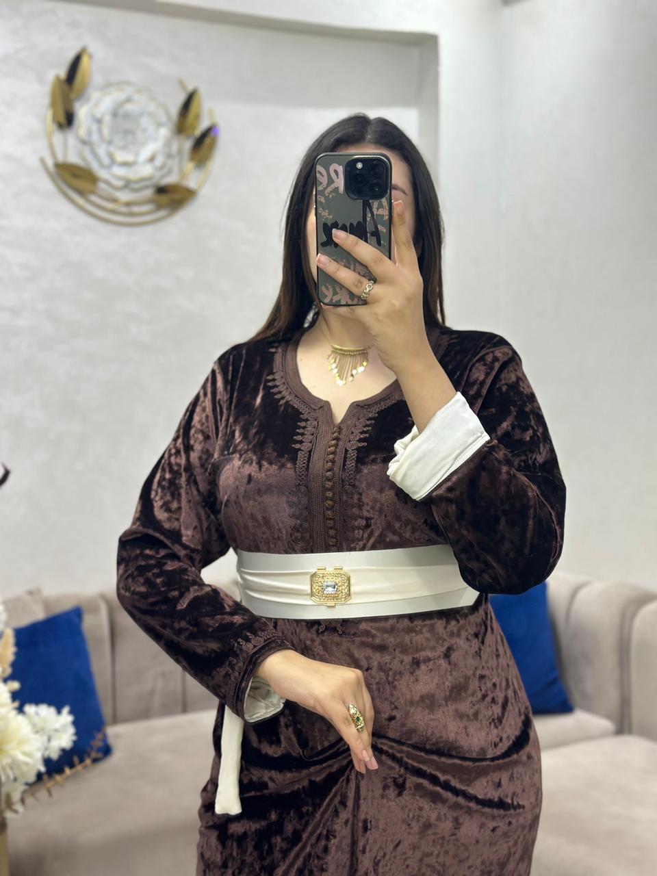 Caftan avec ceinture